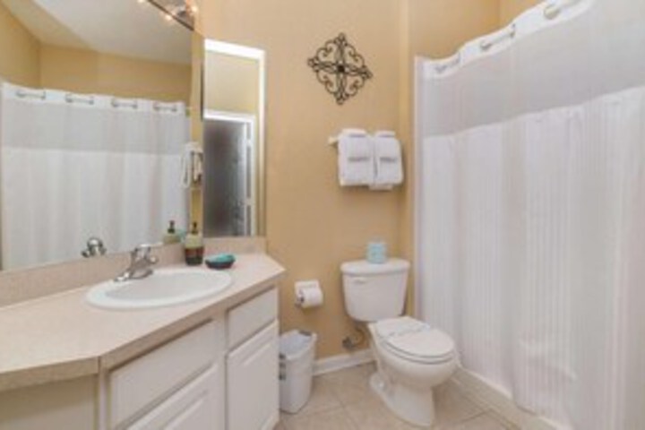 Room 4 of 29