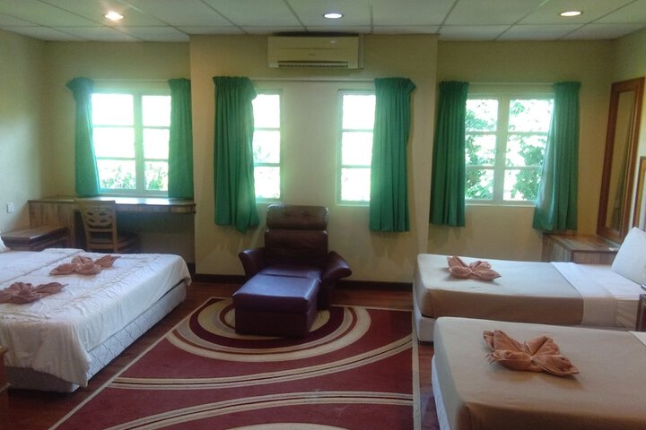 Room 15 of 42