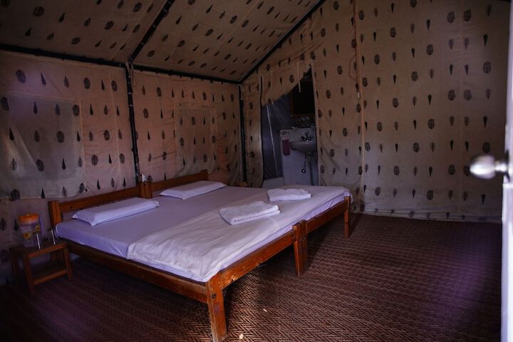 Room 30 of 81