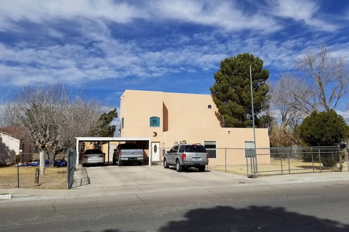 Suite Red Wolf in El Paso, TX