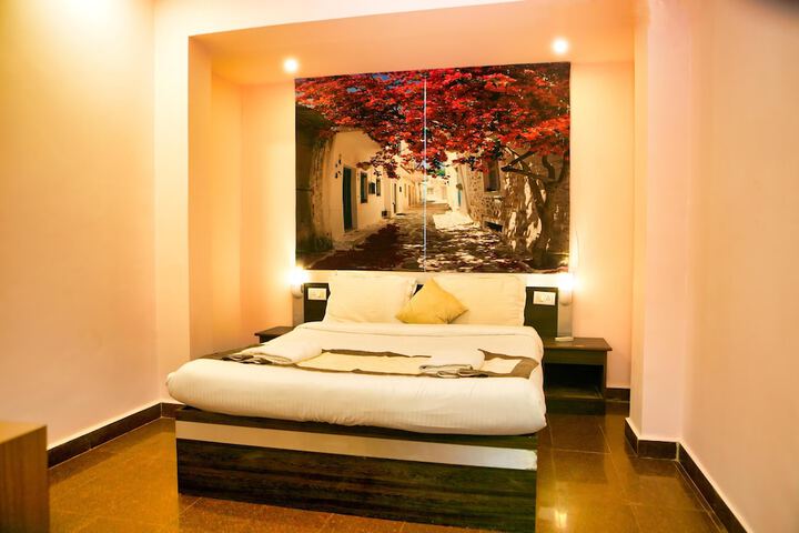 Room 6 of 29