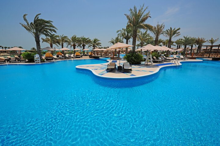 Pool 56 of 123
