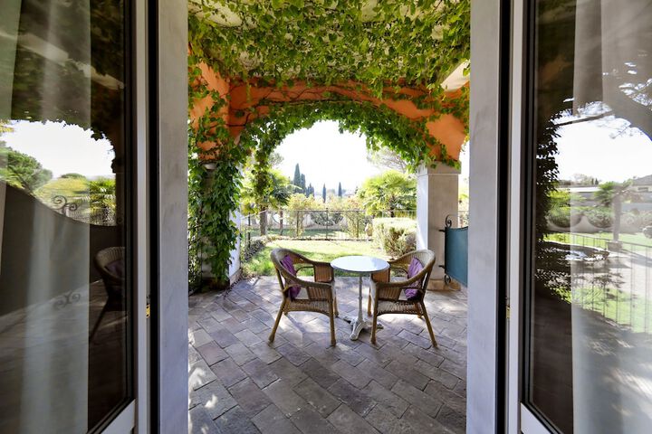 Terrace/Patio 23 of 56