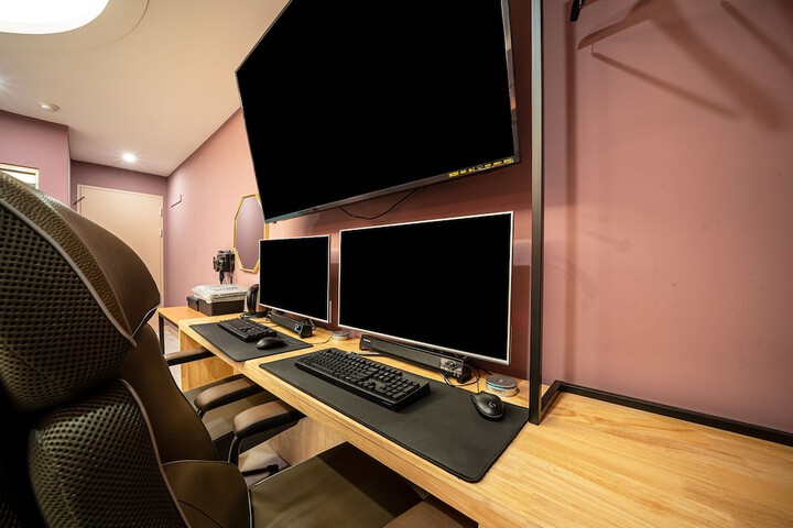Room 14 of 57