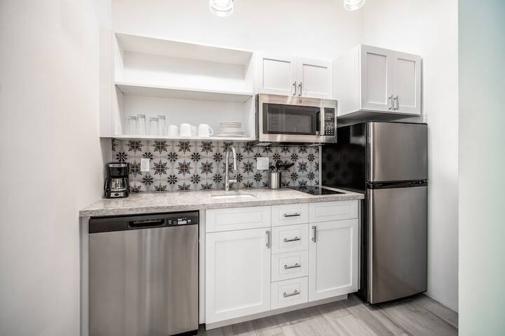 Private kitchenette
