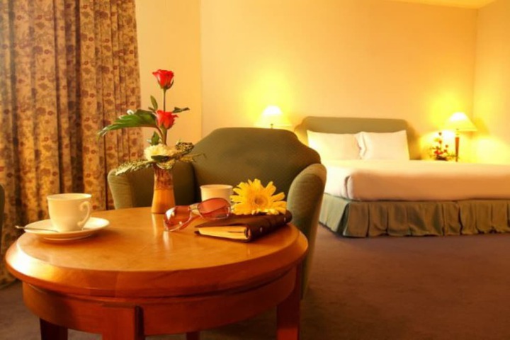 Room 12 of 86