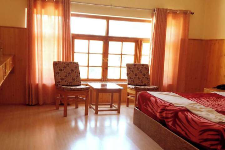 Room 5 of 19