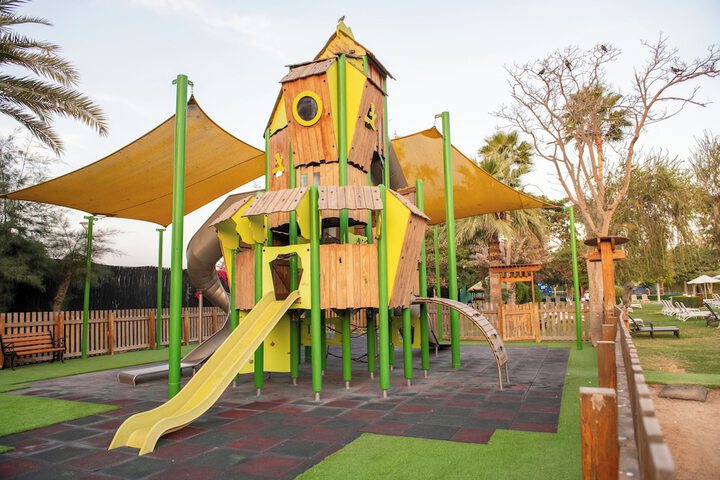 Childrens Activities 100 of 290