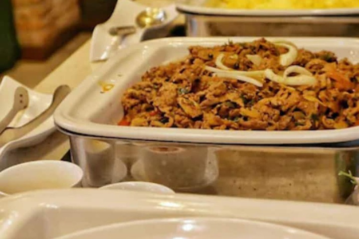 Breakfast buffet