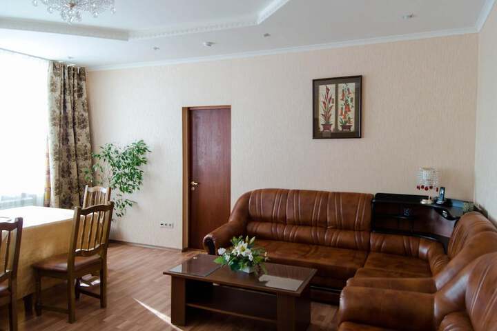 Room 27 of 54