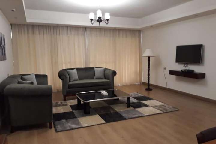 Room 35 of 63