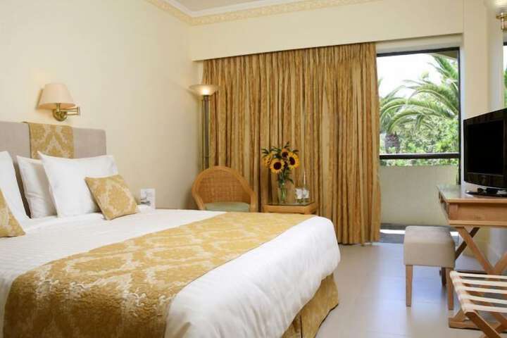 Room 47 of 218