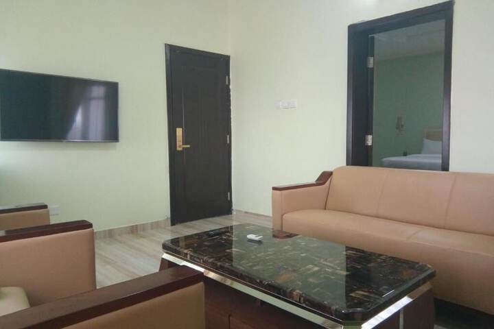 Room 20 of 32
