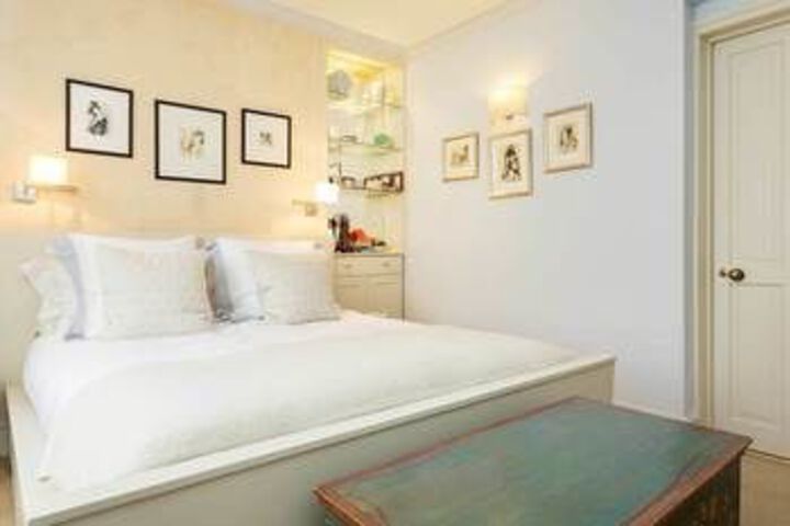 Room 8 of 26