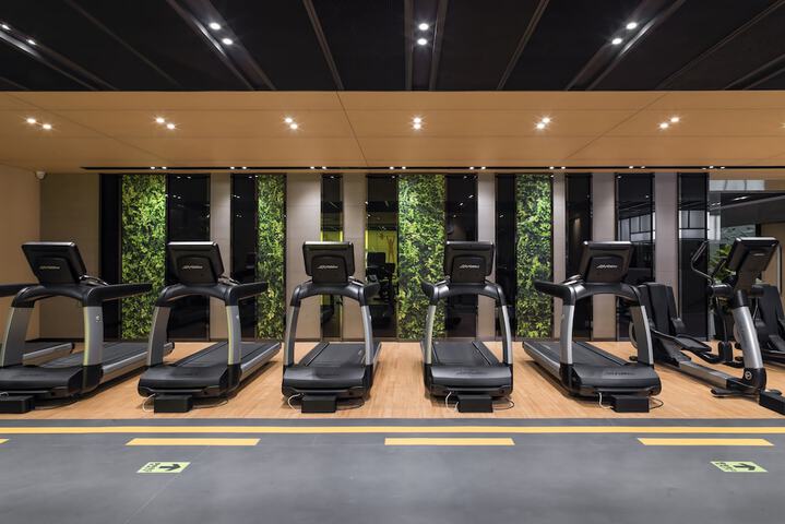 Hotel with Gym