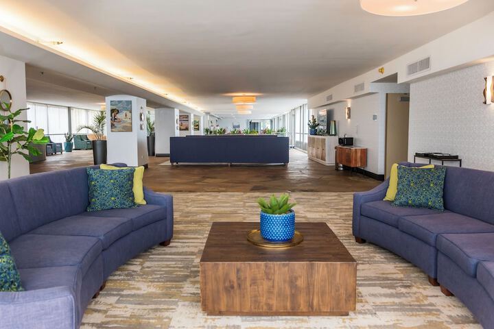 Hotel Interior 4 of 25