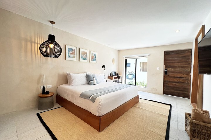 Room 6 of 57