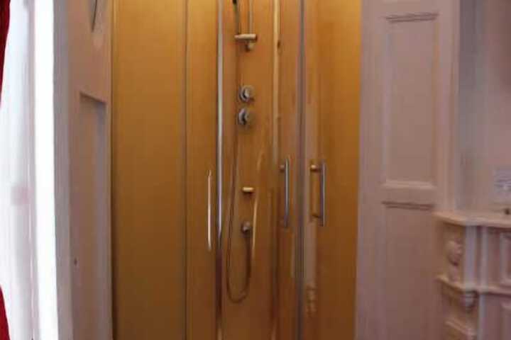 Room 88 of 96