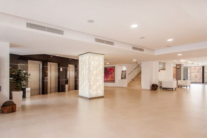 Lobby Photos