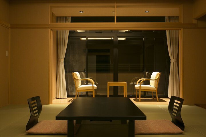 Room 19 of 60