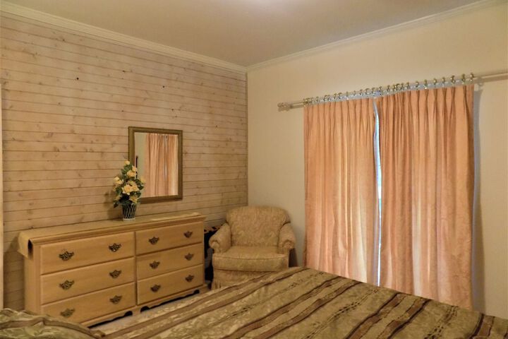 Room 15 of 73