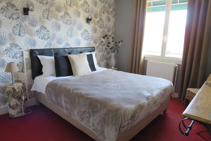 Room 16 of 41