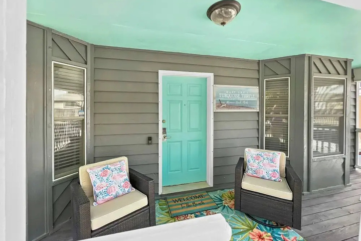 Mary Anns Turquoise Turtle by Destin Getaways