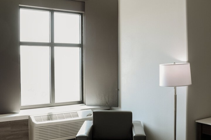 Room 20 of 175