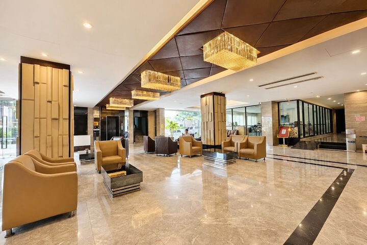 Lobby Photos