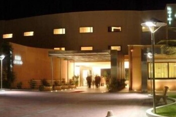 Hotel 33 of 35