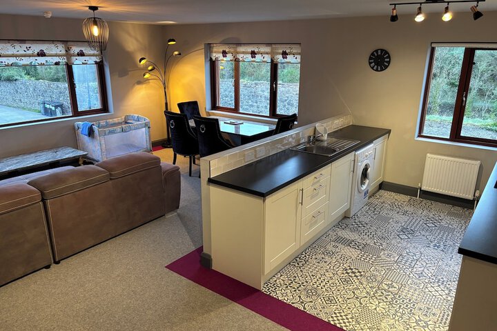 Room 7 of 15