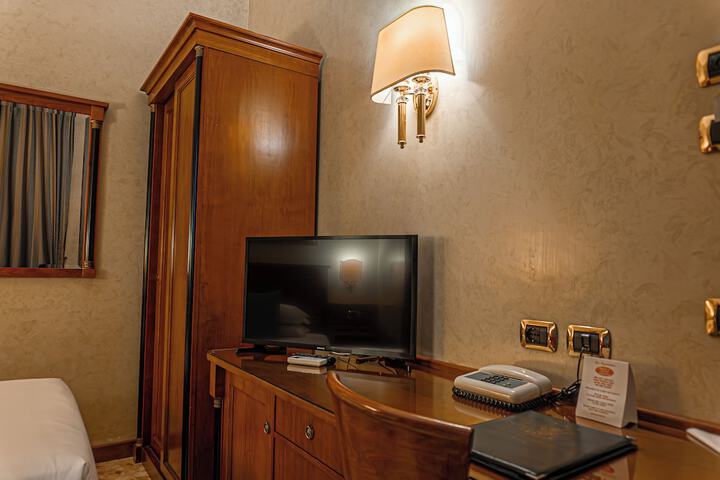 Room 40 of 91