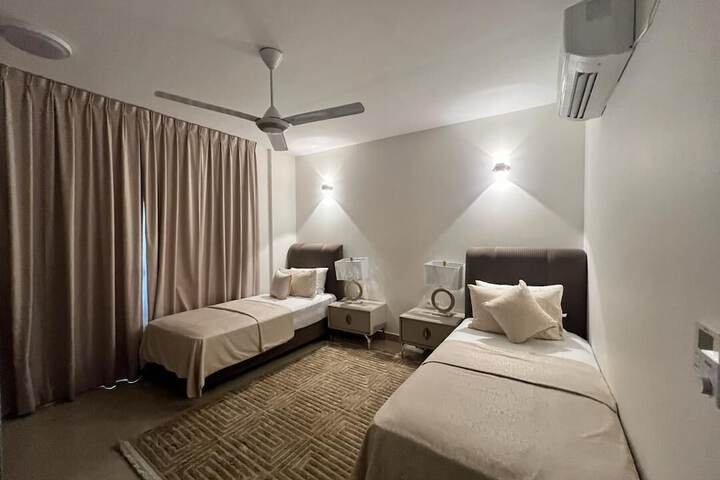 Room 2 of 13