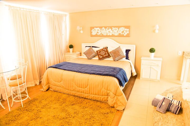 Room 34 of 133