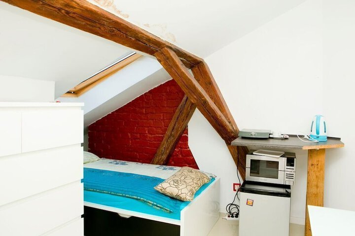 Room 20 of 49