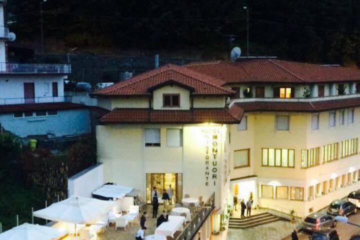 Hotel Ristorante Montuori