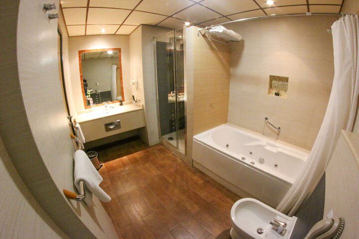 Room 29 of 72
