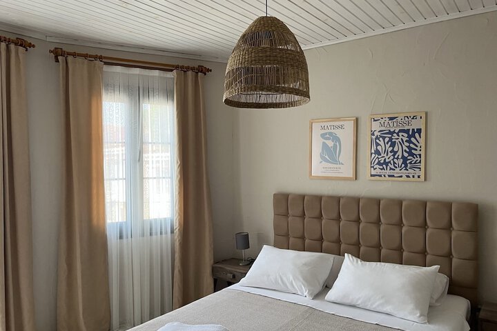 Room 4 of 22