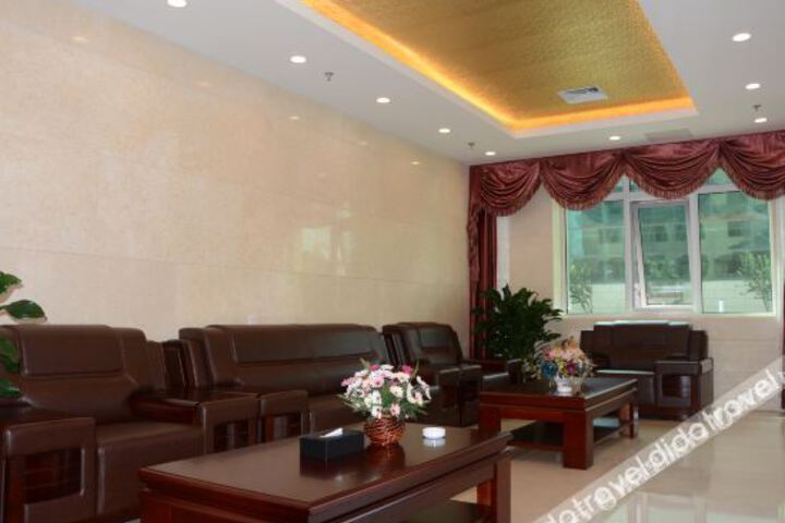 Hotel Interior 20 of 26