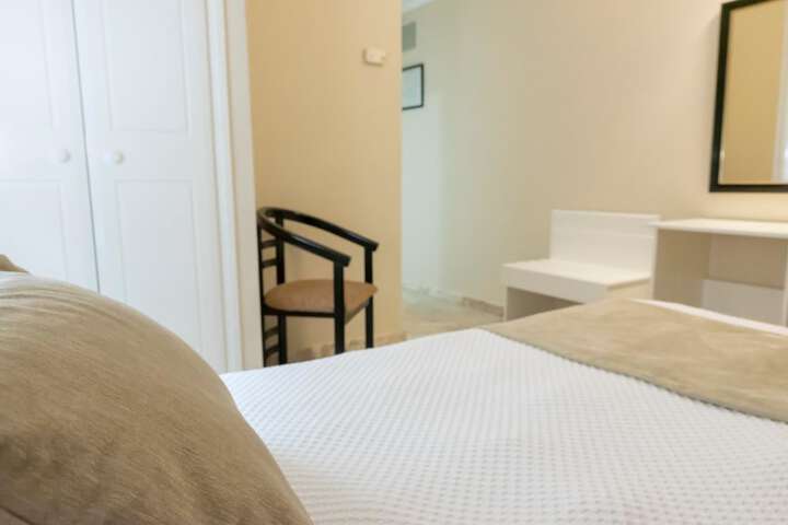 Room 18 of 70