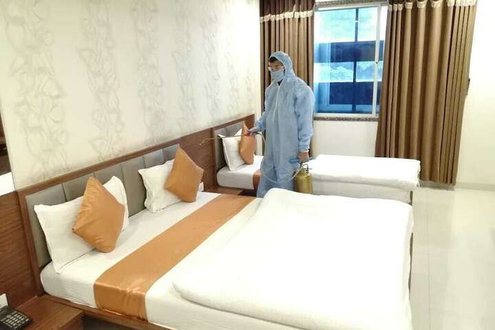Room 34 of 54
