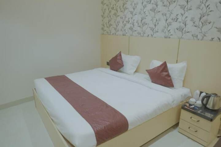 Room 15 of 61