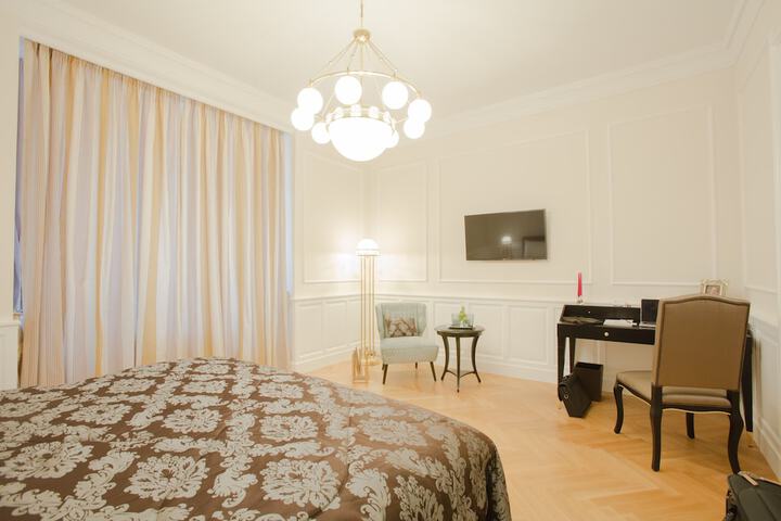 Room 16 of 57