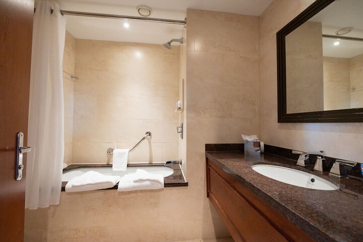 Room 21 of 57
