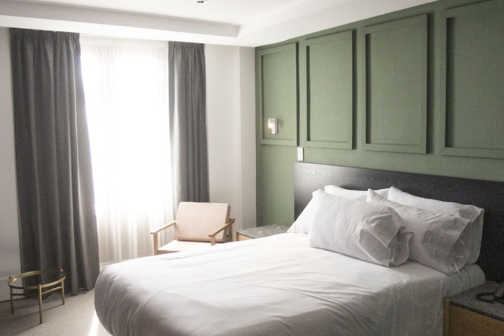 Room 19 of 42