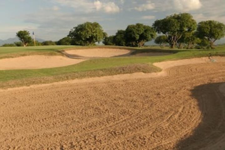 Golf 13 of 36