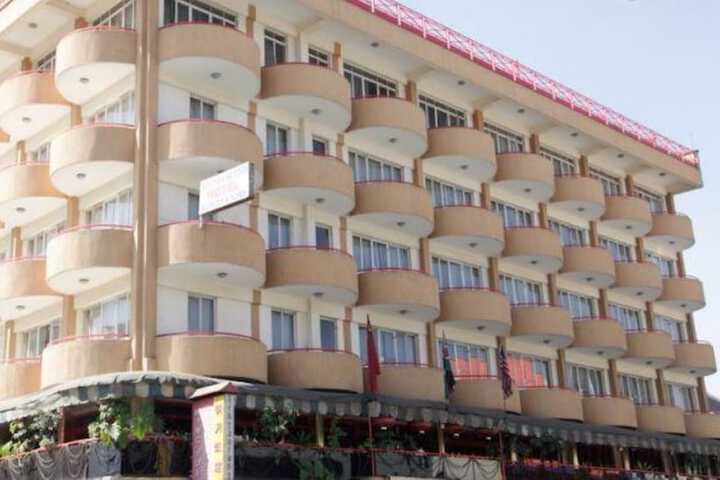 Avenue Suites Hotel
