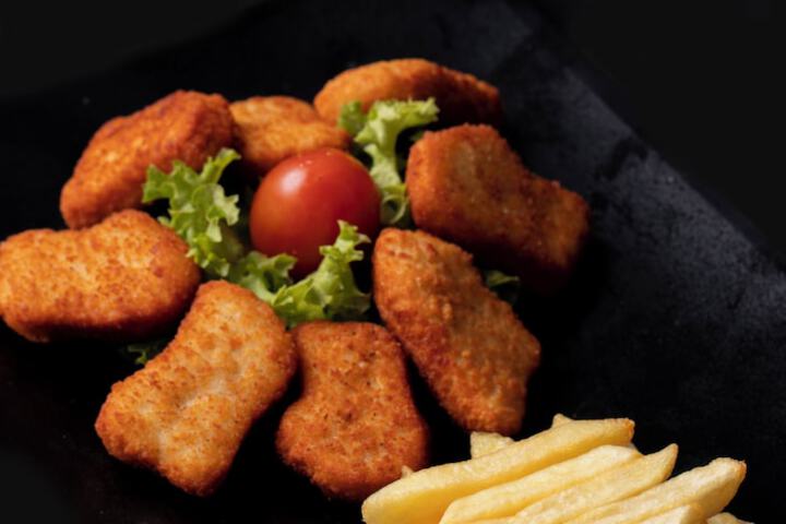 Dining 49 of 63