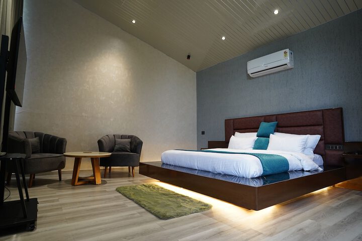 Room 14 of 58