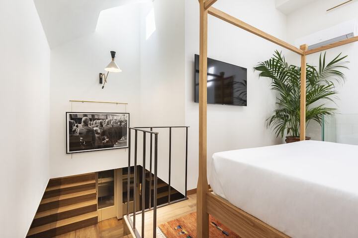 Room 7 of 47